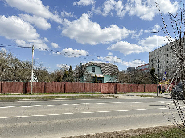 Дом с душой и большим участком в одном из лучших мест города
