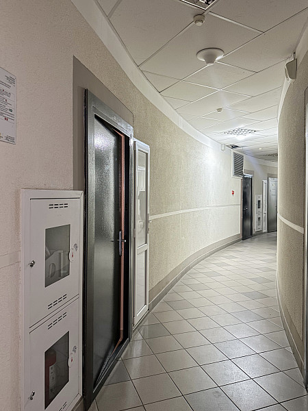 Офис 50.3 м2 в бизнес-центре ''Парус'' по ул. Мележа 1