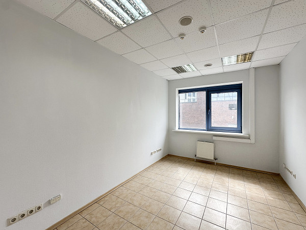 Продаётся офис 204,5 м² в бизнес-центре «Немига-Сити»