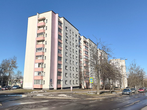 Продажа комнаты в 3-комнатной квартире, ул. Голодеда 2А