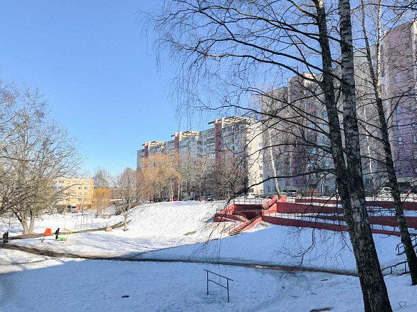 Продажа комнаты в 3-комнатной квартире, ул. Голодеда 2А
