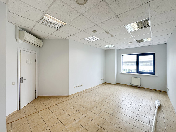 Продаётся офис 204,5 м² в бизнес-центре «Немига-Сити»