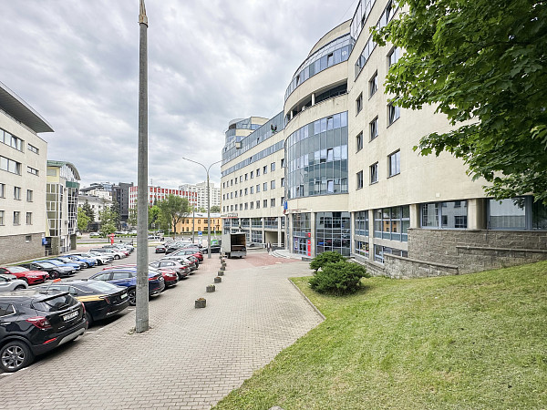 Продаётся офис 204,5 м² в бизнес-центре «Немига-Сити»